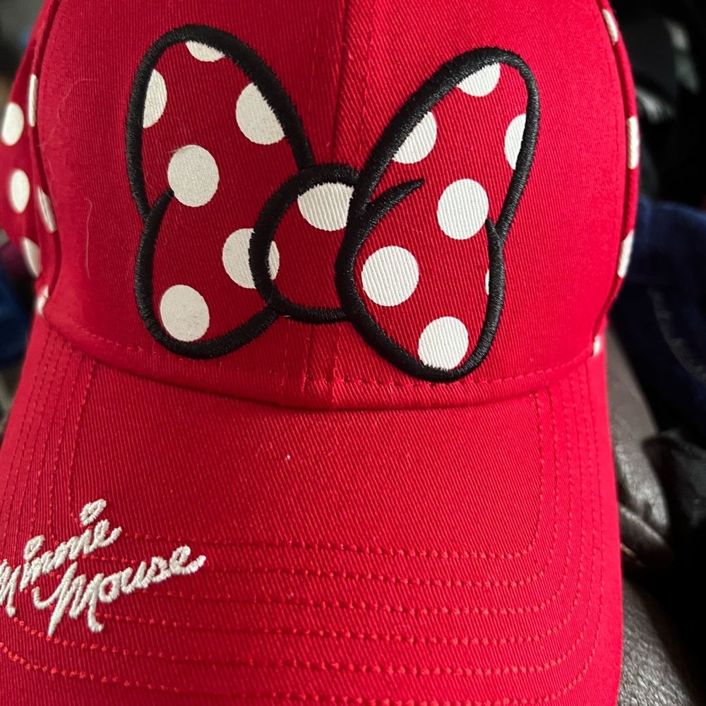 Original Disney Minnie Mouse hat